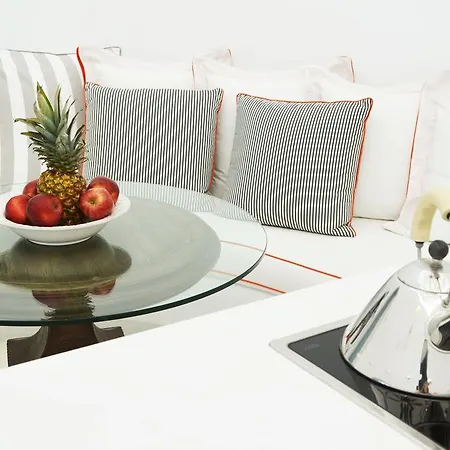 Villa Kamini Santorini