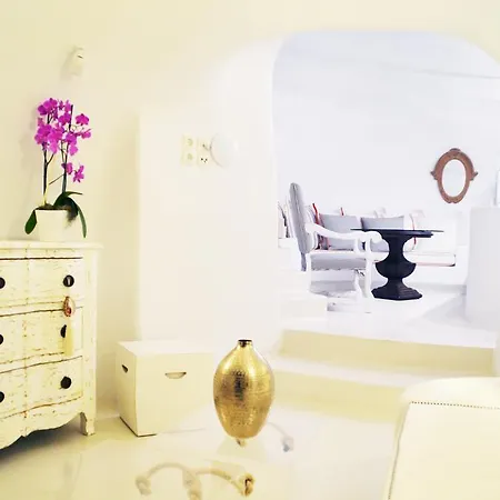 Villa Kamini Santorini