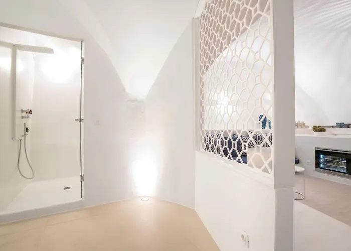 Kamini Santorini Pýrgos