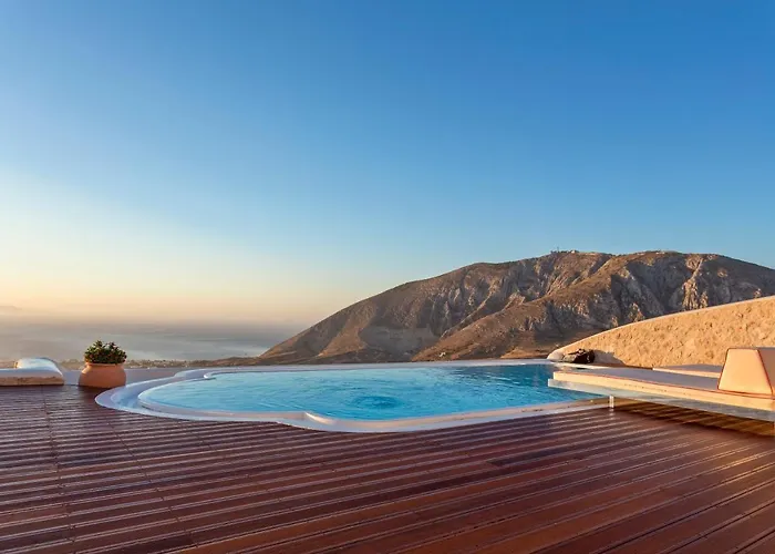 Kamini Santorini Villa Pýrgos