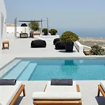 Kamini Santorini Villa Pírgosz