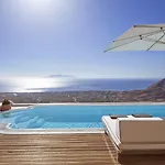 Villa Kamini Santorini