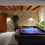 Kamini Santorini Villa *