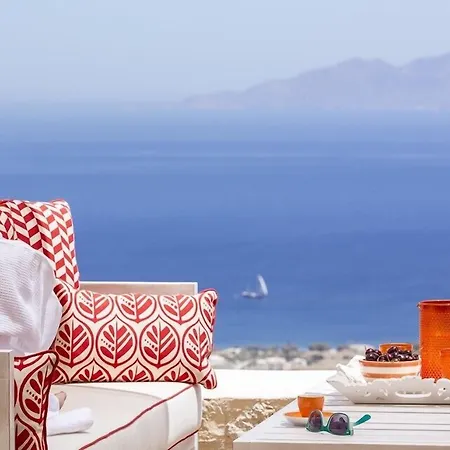 Kamini Santorini Villa Pyrgos Kallistis