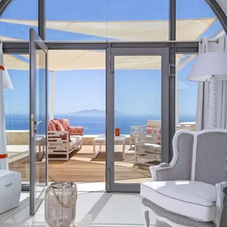 ヴィラ Kamini Santorini Pýrgos