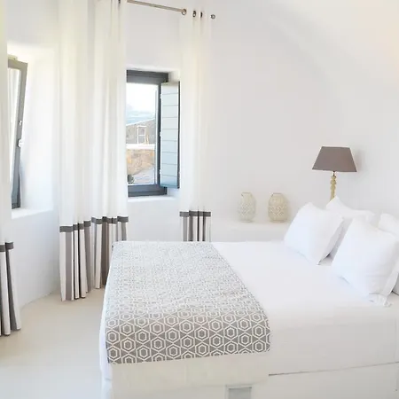 Kamini Santorini 빌라 피르고스