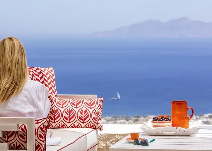 Kamini Santorini Villa Pyrgos Kallistis