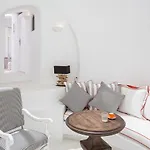Willa Kamini Santorini