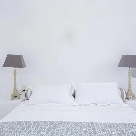 Kamini Santorini Villa *