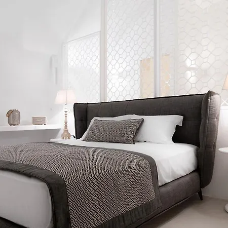 Kamini Santorini Villa