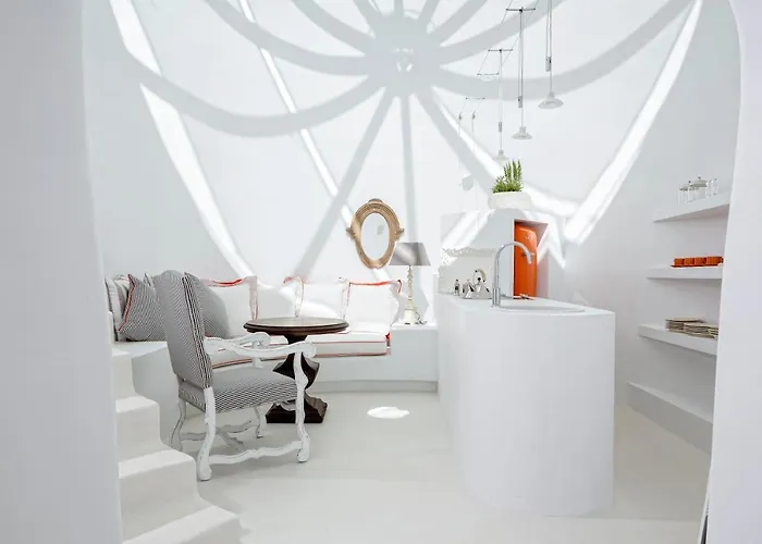 Kamini Santorini 피르고스